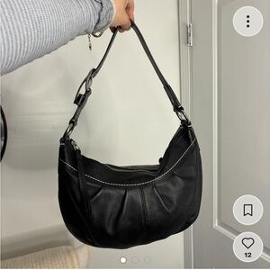 SOLD COACH Large Black Leather SOHO PLEATED
Hobo Shoulder- F13731-Excellent